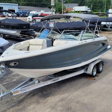 2017 Cobalt 25 bow rider