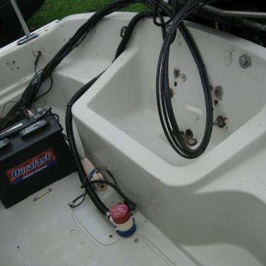 1978 Boston Whaler 40hp oil injection