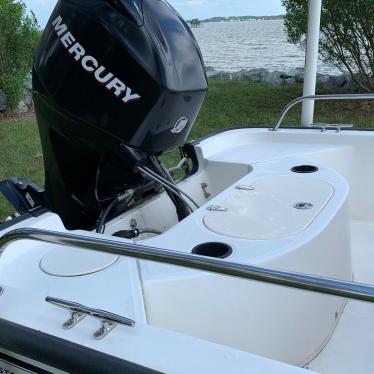 2008 Boston Whaler montauk