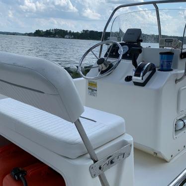 2008 Boston Whaler montauk