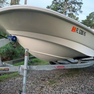 2017 Boston Whaler 150 super sport