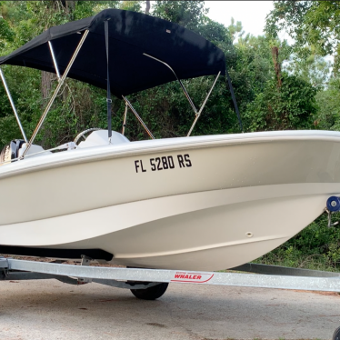 2017 Boston Whaler 150 super sport