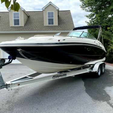 2013 Hurricane sundeck 2400 ob