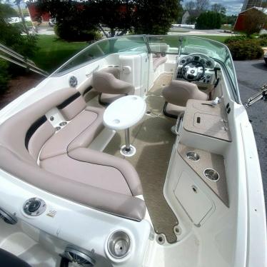 2013 Hurricane sundeck 2400 ob