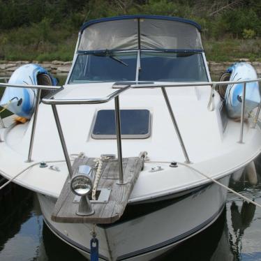 1987 Wellcraft express cruiser