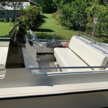 1989 Boston Whaler super sport limited