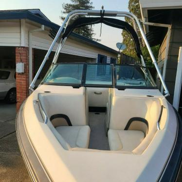 2000 Centurion elite bowrider