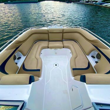 2015 Hurricane 2486 sun deck