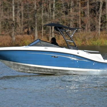 2020 Sea Ray 190 spx