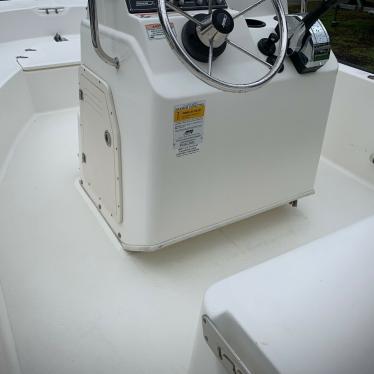 2011 Boston Whaler 170 montauk