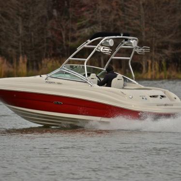 2007 Sea Ray 220 sundeck