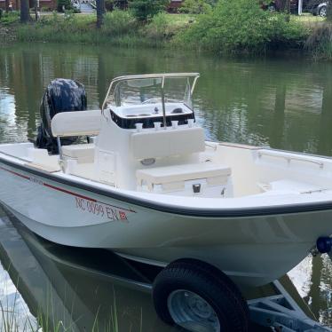 2020 Boston Whaler 170 montauk