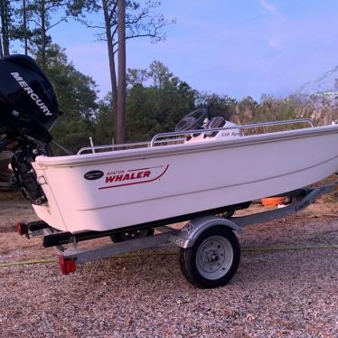 2007 Boston Whaler 110 sport