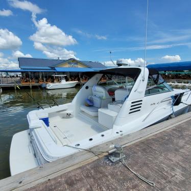 2000 Sea Ray 330 express