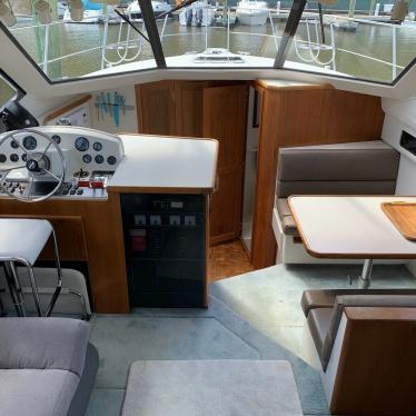 1994 Carver 350 aft cabin