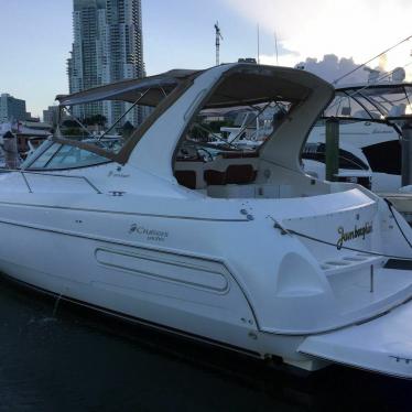 1999 Cruiser Yacht 3575 37 Foot Cruiser Amazing Condition 1999