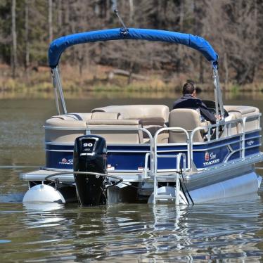 SUN TRACKER 20 PARTY BARGE ...90 HP ... ONLY 60 HOURS 2018 For Sale For ...