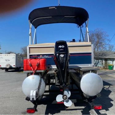 2019 Sun Tracker bass buggy 16 dlx