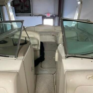 2001 Sea Ray 280 bow rider