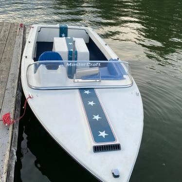 1977 Mastercraft 351 windsor