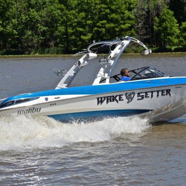 2012 Malibu wakesetter 247 lsv