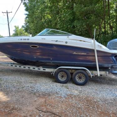 2015 Hurricane sundeck 2200ob