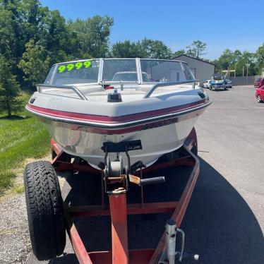 1990 Mastercraft tristar 190