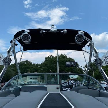 2010 Mastercraft rtp 5.7 with 1221hrs