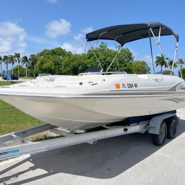 2007 Hurricane fundeck 202 gs