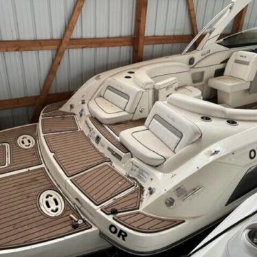 2010 Sea Ray 300 slx