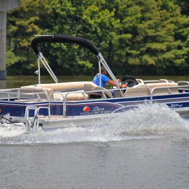 2015 Sun Tracker fishin barge 20 dlx