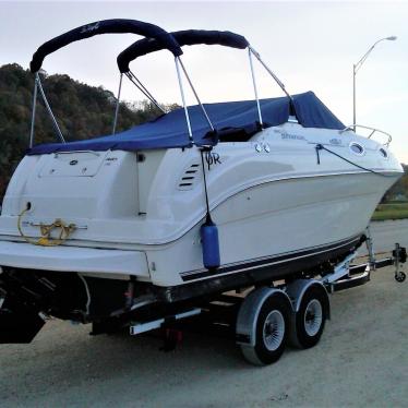 2004 Sea Ray 240