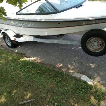 1992 Mastercraft prostar 190