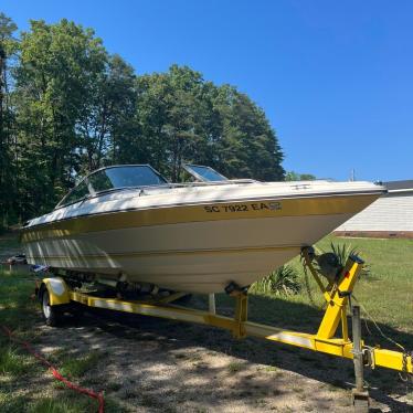 1990 Sea Ray 210