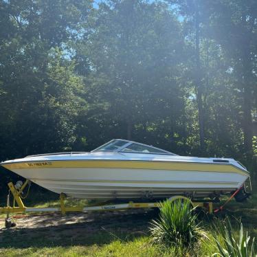 1990 Sea Ray 210