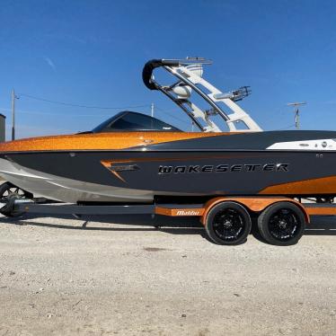 2014 Malibu 23lsv wakesetter