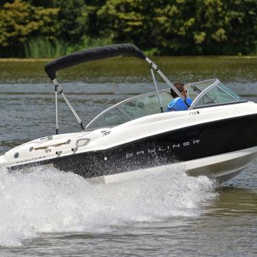 2011 Bayliner 175