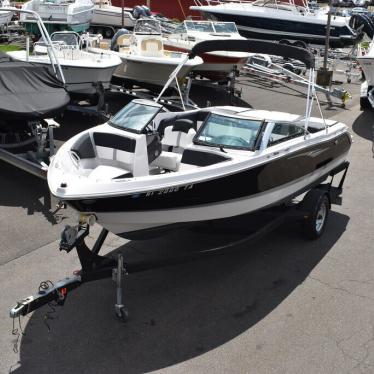 2013 Four Winns horizon series h200