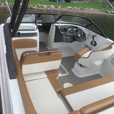 2019 Bayliner vr5 bowrider