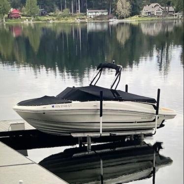 2019 Bayliner vr5 bowrider