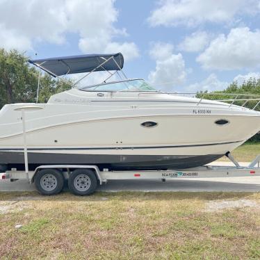 2009 Rinker 260 express cruiser