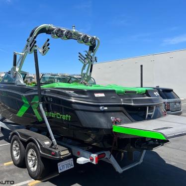 2013 Mastercraft x-star