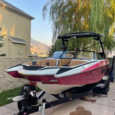 2022 Malibu 23lsv wakesetter