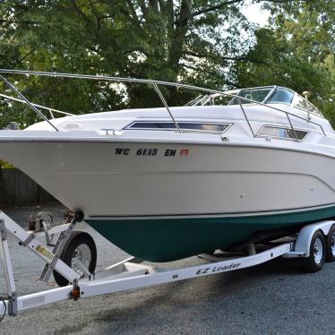 CRUISERS 2670 ROGUE, 27ft MOTOR YAUGHT, VERY GOOD SHAPE IN SIDE AND OUT ...