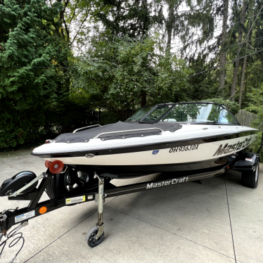 2005 Mastercraft prostar 197