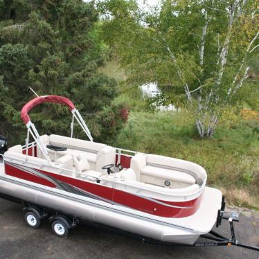 2022 Grand 2280 tahoe slt quad lounge