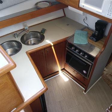 1992 Bayliner 3288