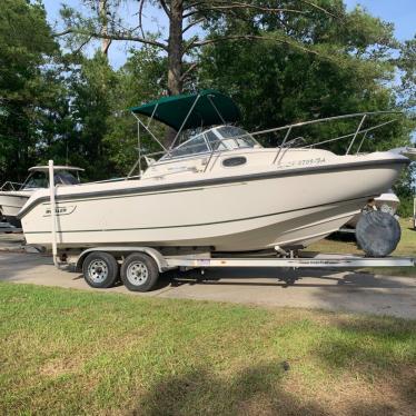 1998 Boston Whaler conquest