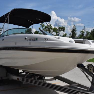 2004 Chaparral 236 sunsesta