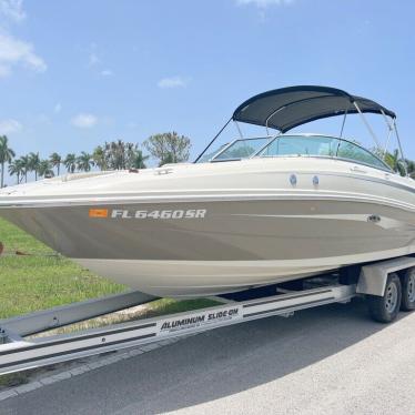 2009 Sea Ray 230 sundeck! low hours!